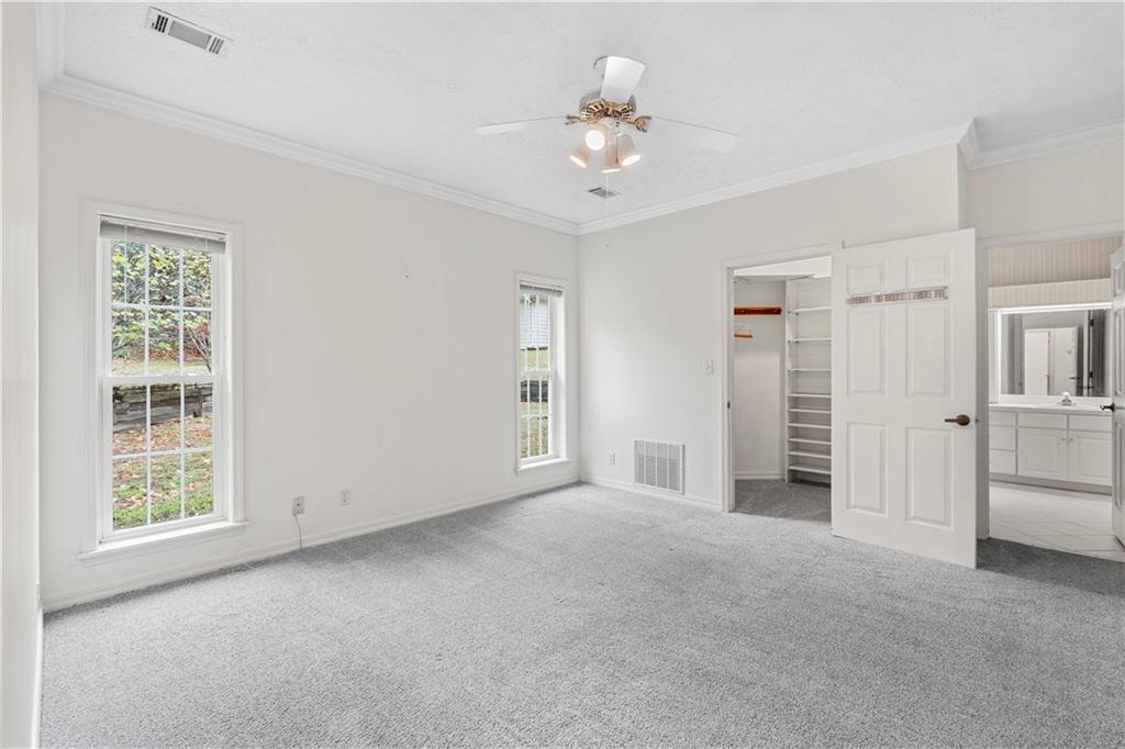 522 S Prewitt Street Property Photo 32