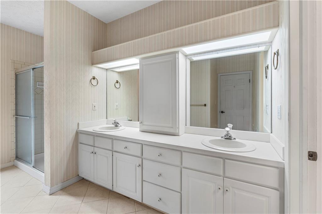 522 S Prewitt Street Property Photo 36