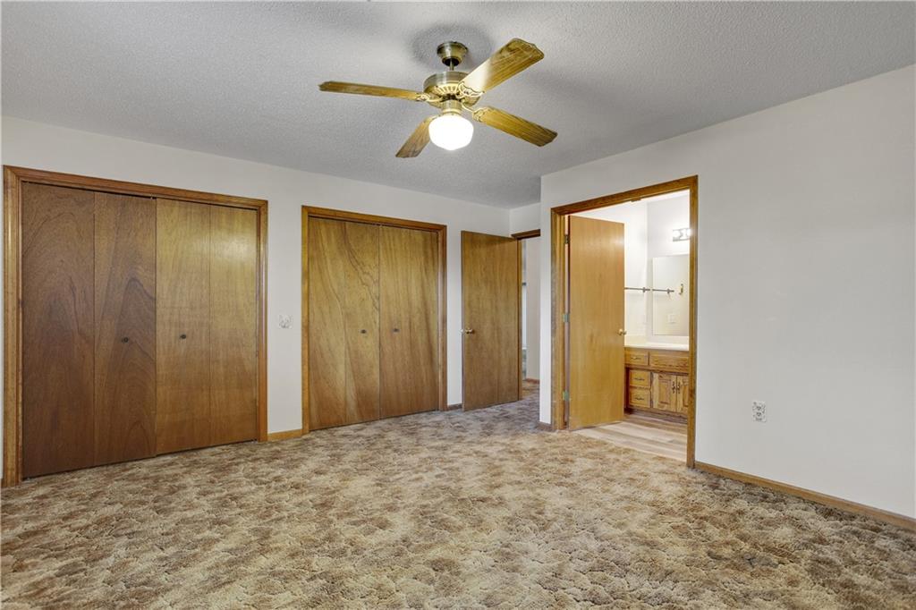 8214 E 189th Terrace Property Photo 14