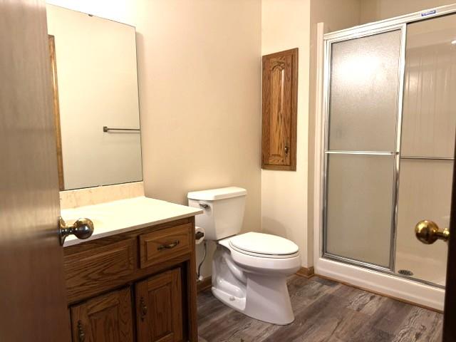 8214 E 189th Terrace Property Photo 16