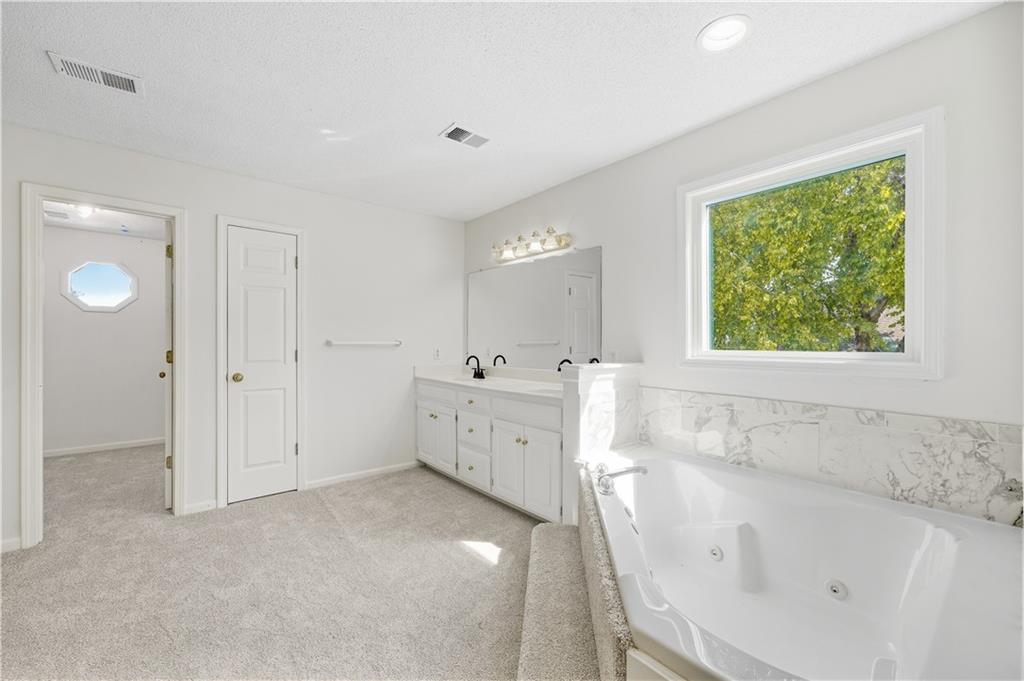 13721 Manor Road Property Photo 18