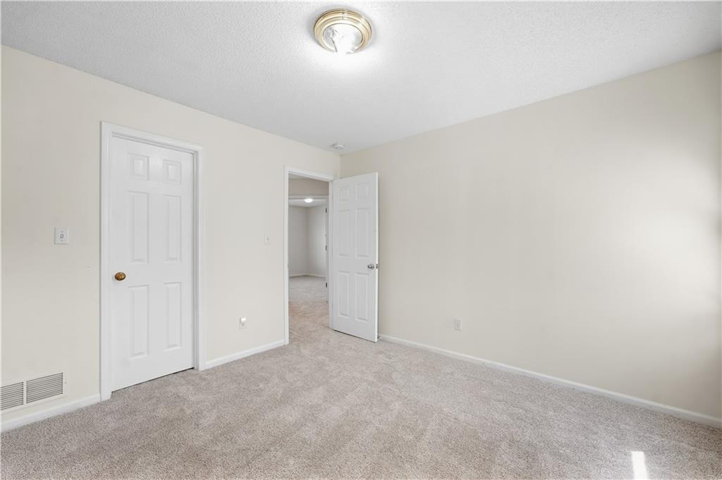 13721 Manor Road Property Photo 25