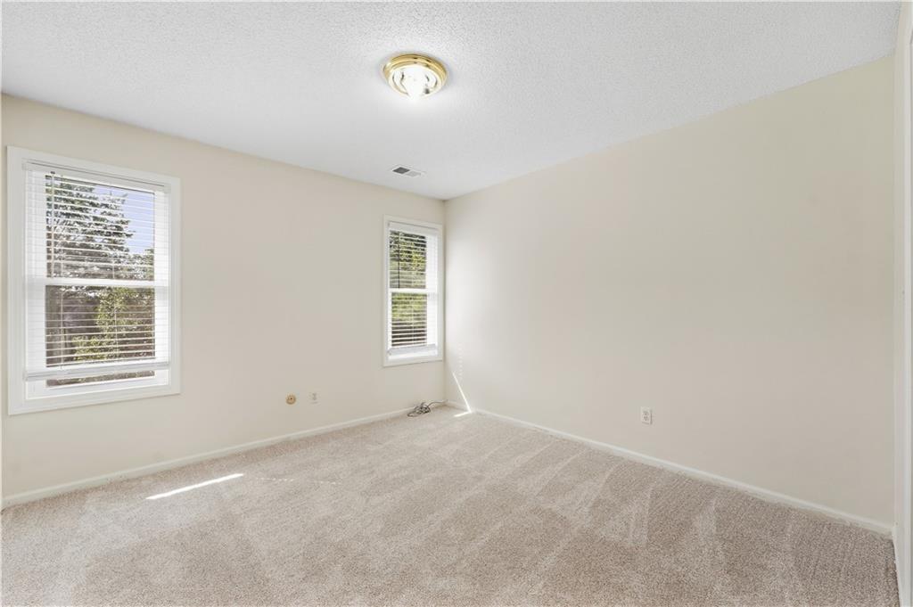 13721 Manor Road Property Photo 27