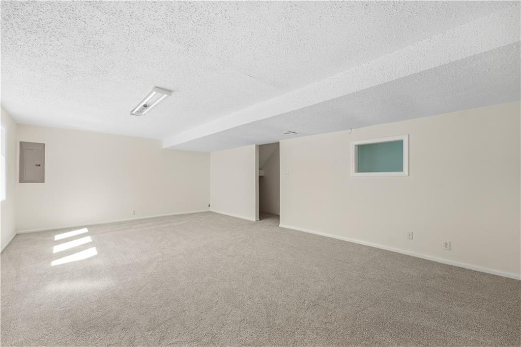 13721 Manor Road Property Photo 35