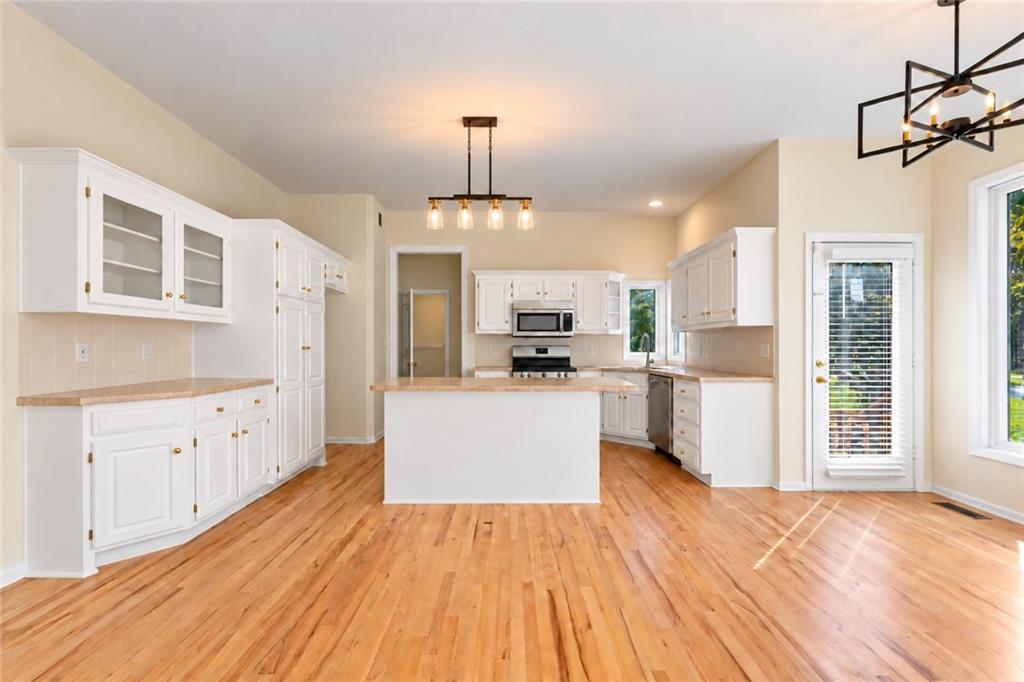 13721 Manor Road Property Photo 38