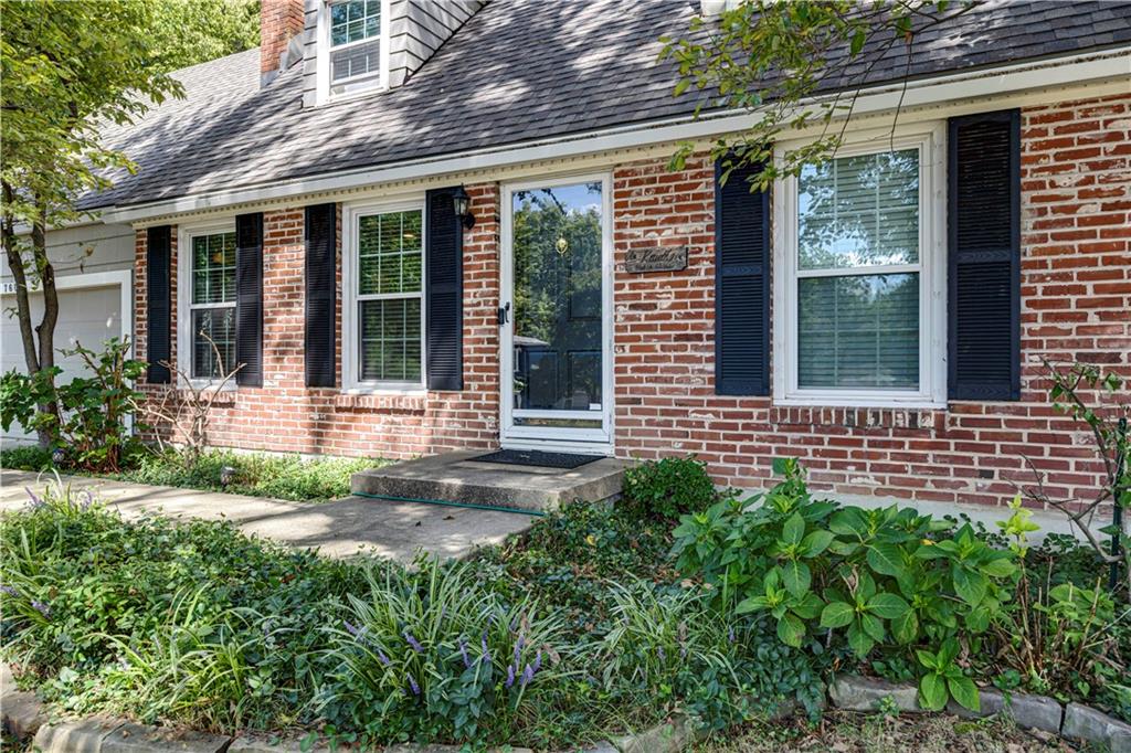 7601 Chadwick Street Property Photo 1