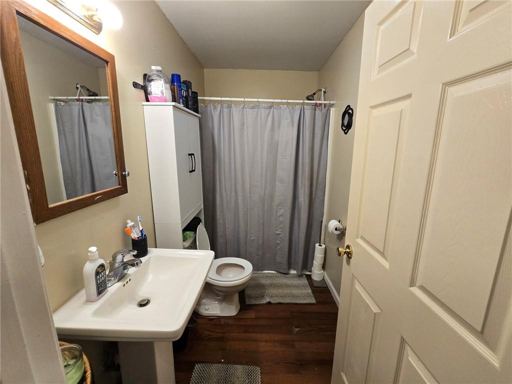 811 Elm Street Property Photo 7