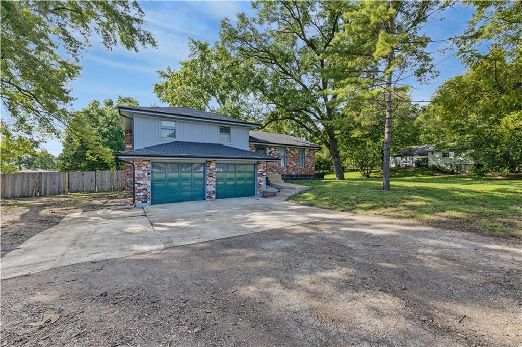 506 S Mulberry Street Property Photo 2