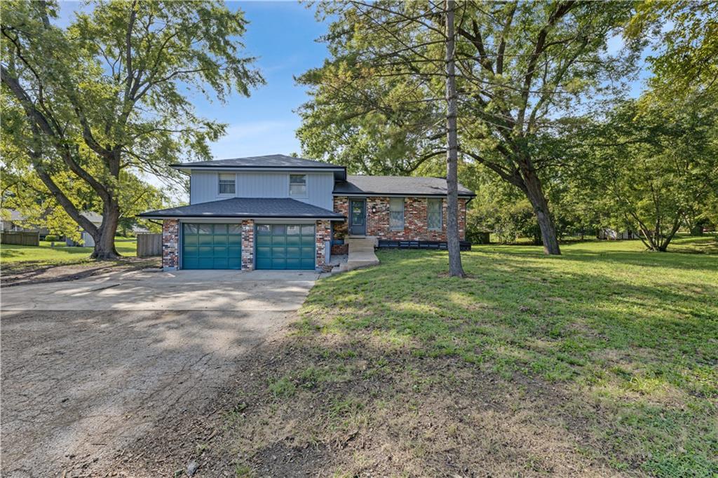 506 S Mulberry Street Property Photo 3
