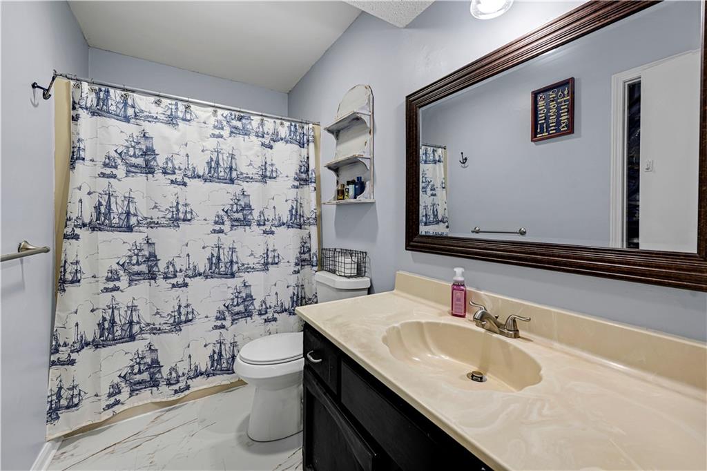 506 S Mulberry Street Property Photo 16
