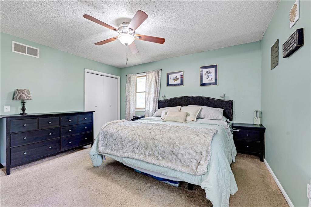 506 S Mulberry Street Property Photo 19