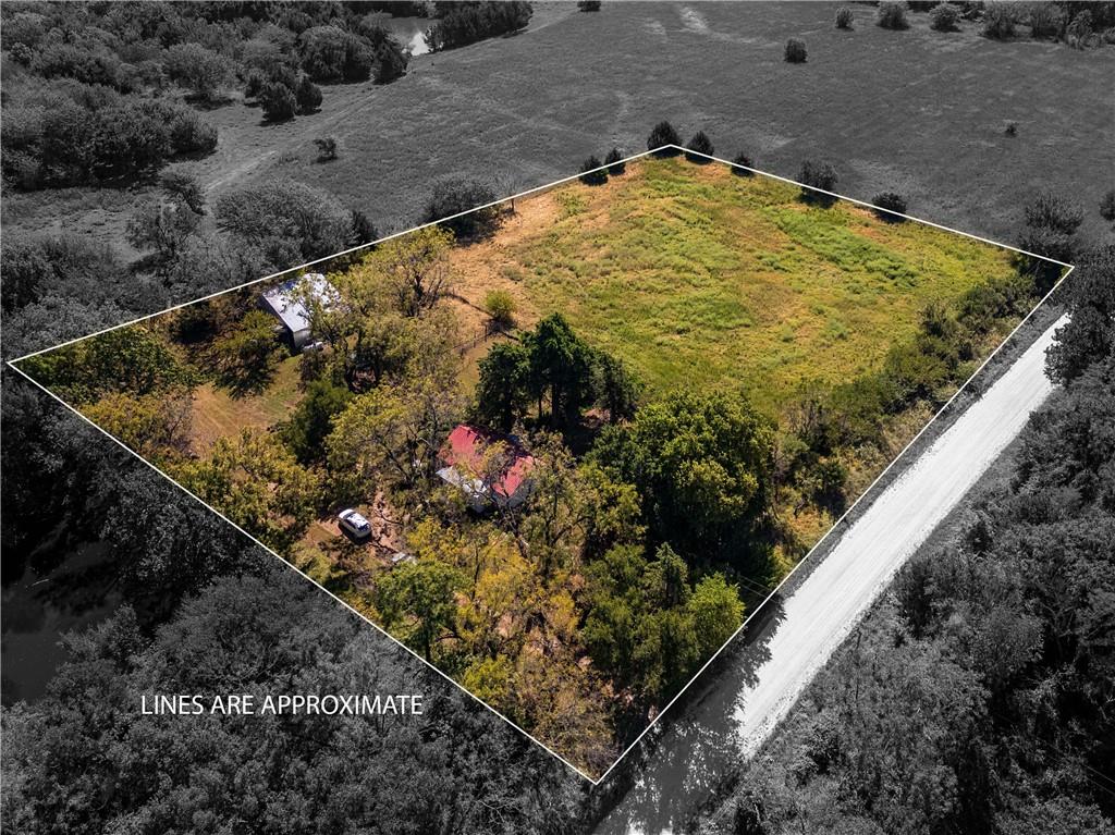 1137 Kentucky Road Property Photo 1