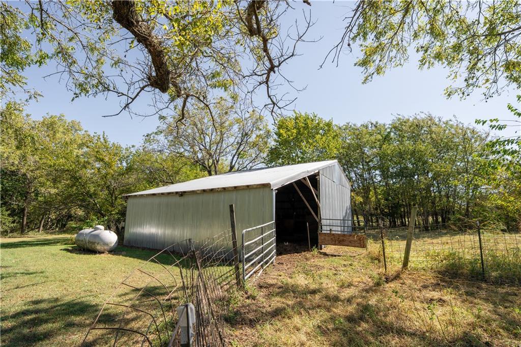 1137 Kentucky Road Property Photo 11