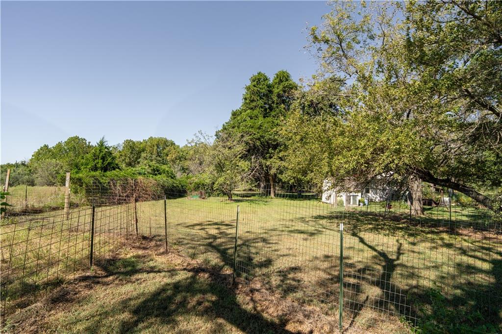 1137 Kentucky Road Property Photo 12