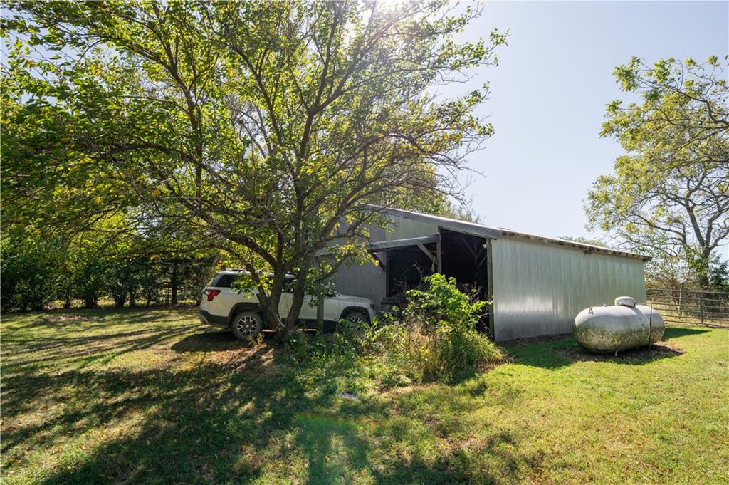1137 Kentucky Road Property Photo 13