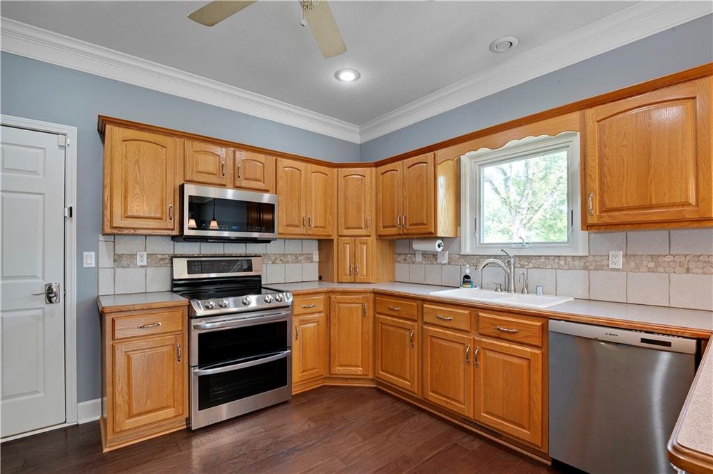 8699 Penner Avenue Property Photo 12