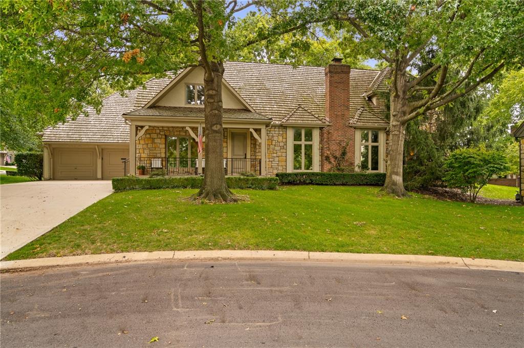 61 Le Mans Court Property Photo 6
