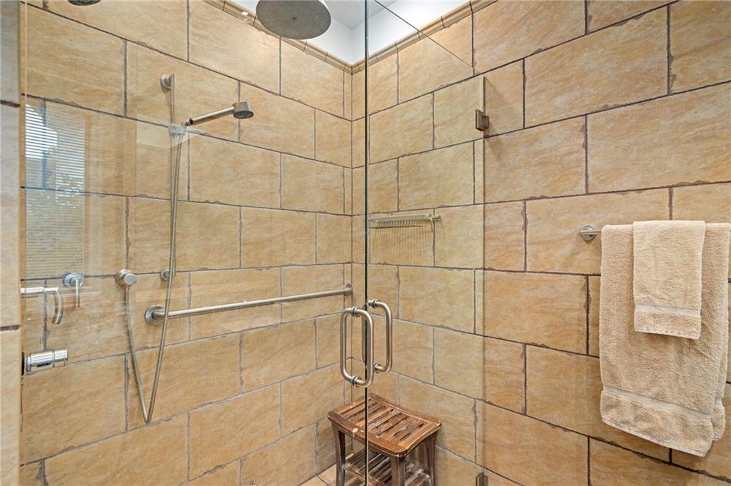 61 Le Mans Court Property Photo 40
