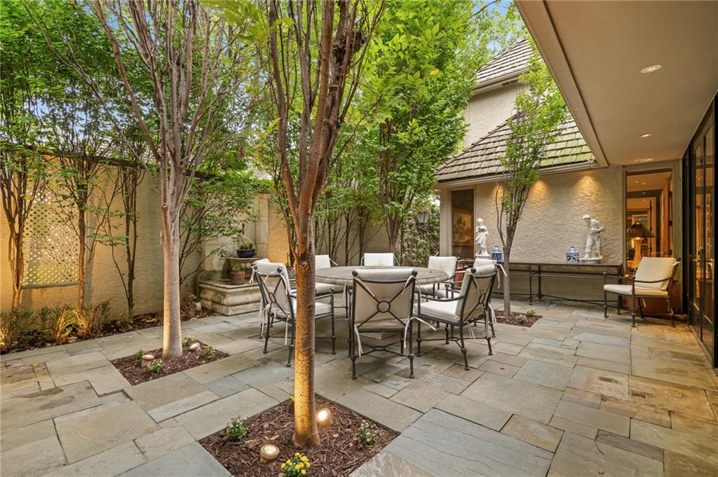 61 Le Mans Court Property Photo 62