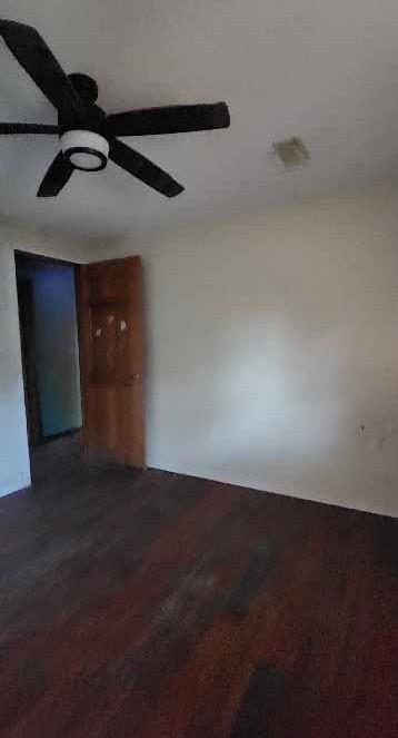 901 E Maple Street Property Photo 11