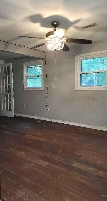 901 E Maple Street Property Photo 13
