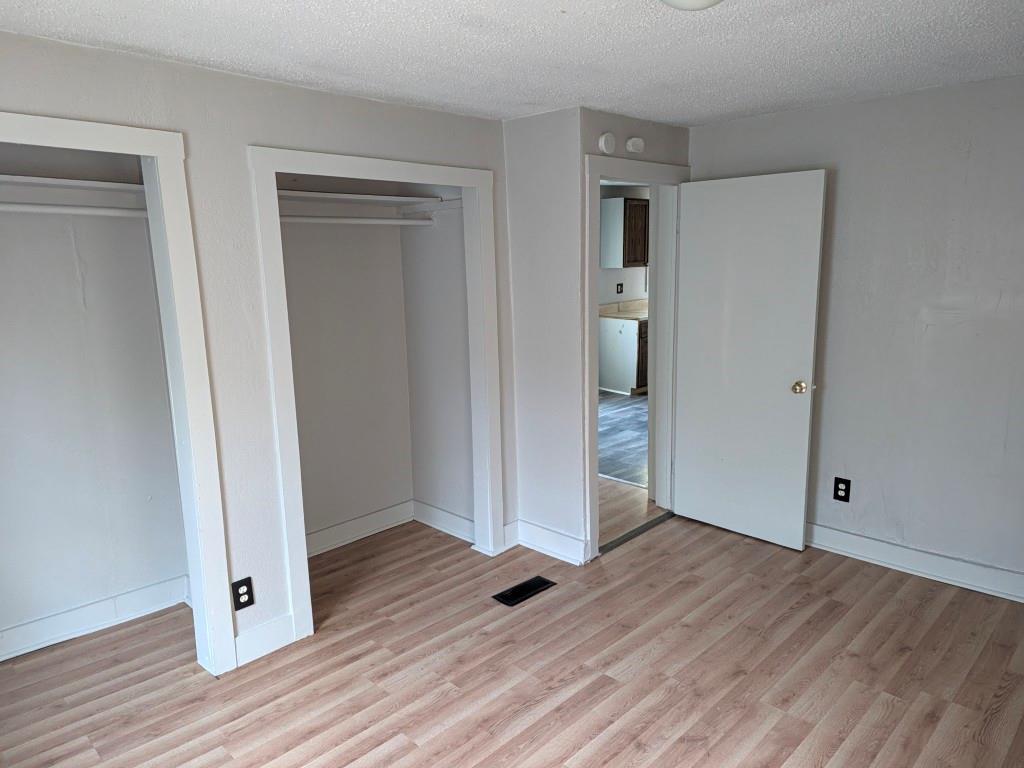 8704 Roberts Avenue Property Photo 12