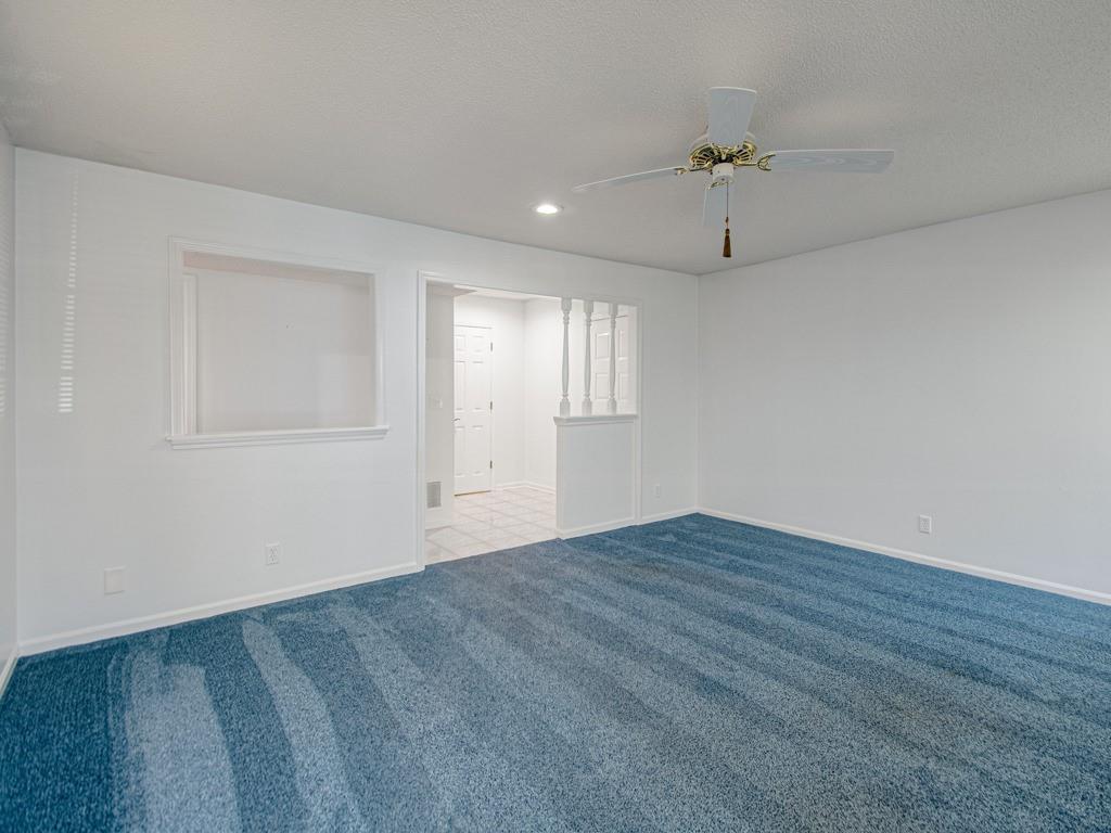 4027 S Crysler Avenue Property Photo 7