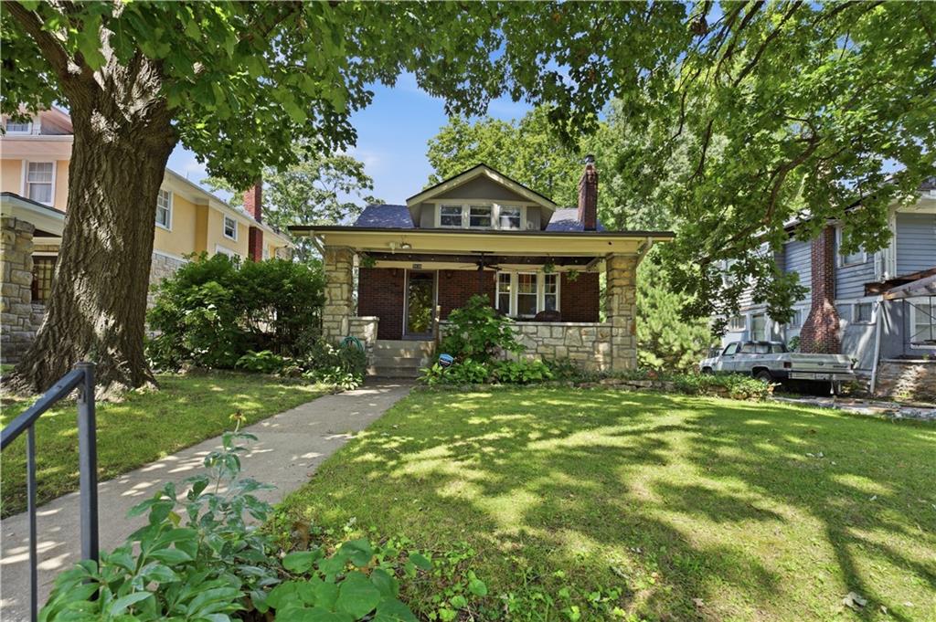 5836 Harrison Street Property Photo 2