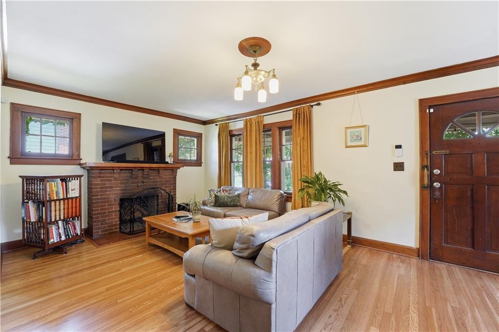 5836 Harrison Street Property Photo 5