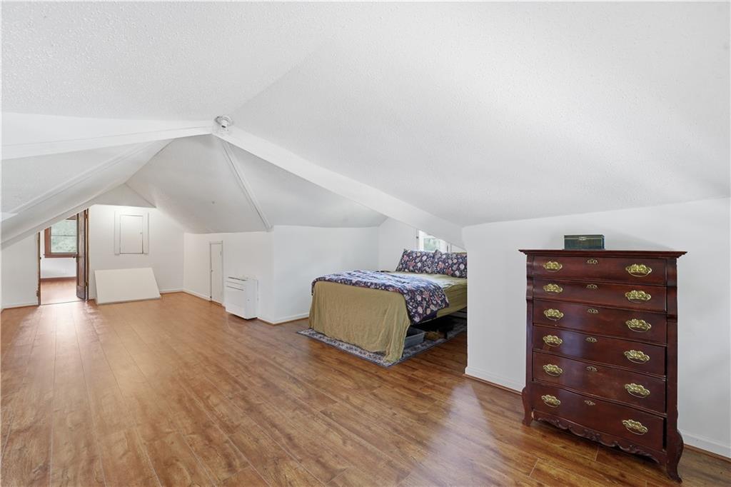 5836 Harrison Street Property Photo 26