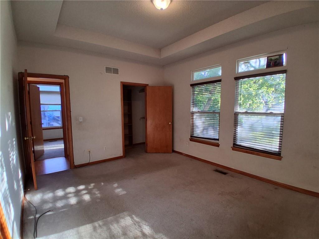 711 Brooklyn Avenue Property Photo 7