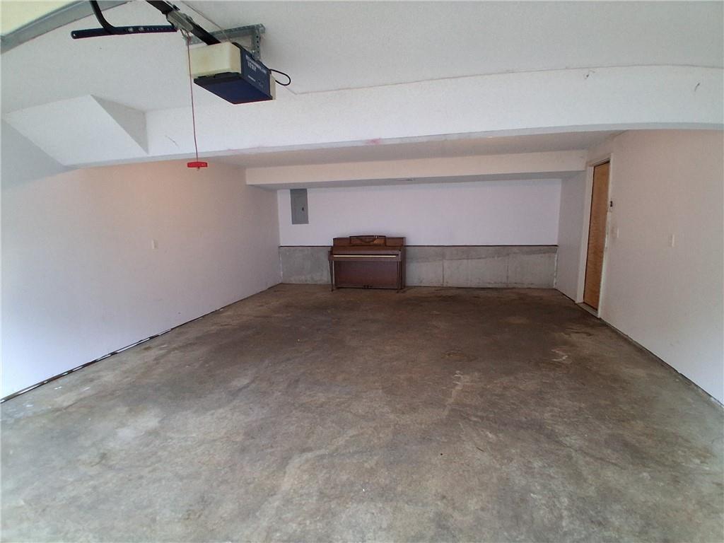 711 Brooklyn Avenue Property Photo 17
