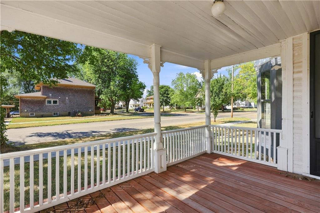 523 S Judson Street Property Photo 4