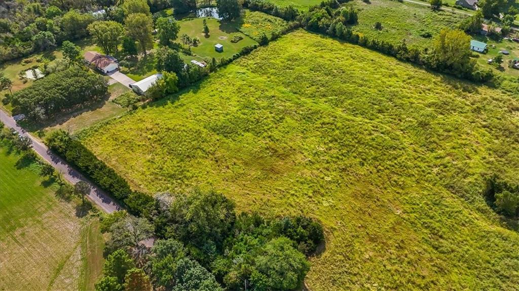 34505 E Schoonover Road Property Photo 3