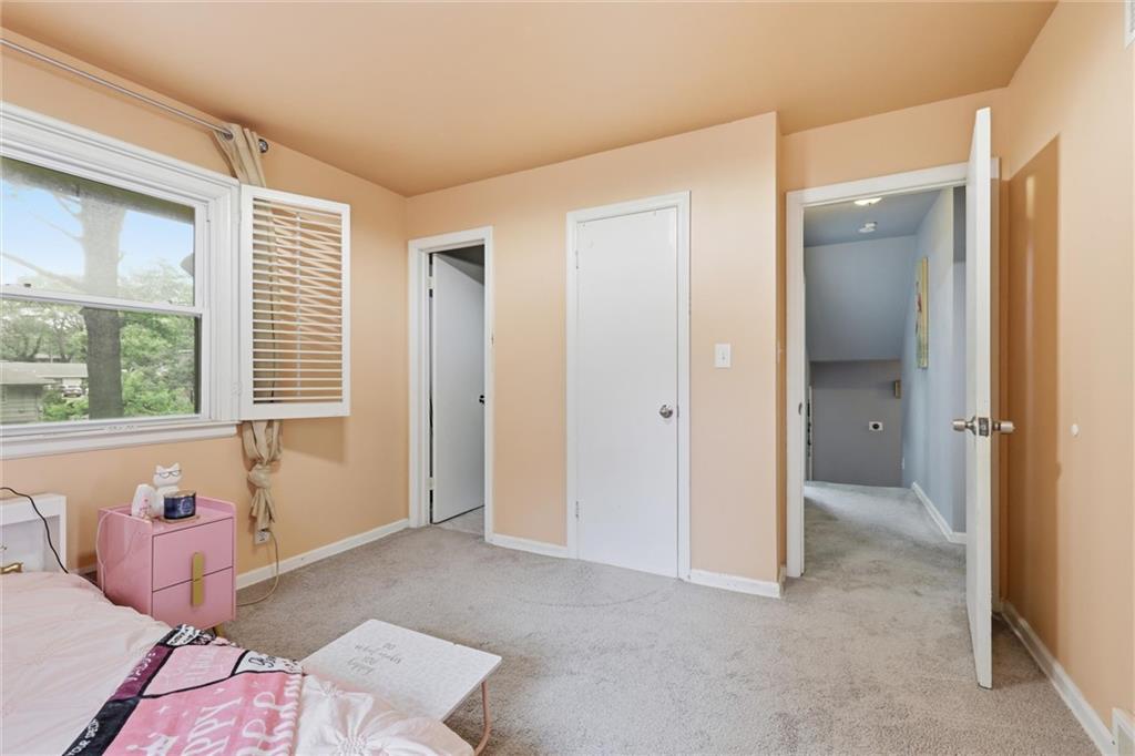 6316 Hedges Avenue Property Photo 11