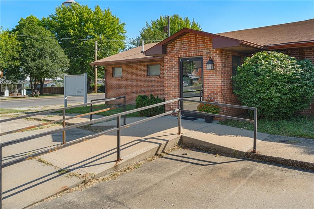 101 S Frame Street Property Photo 10