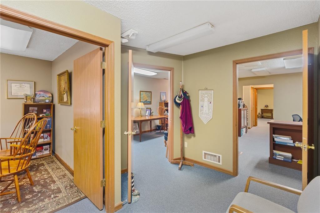 101 S Frame Street Property Photo 19