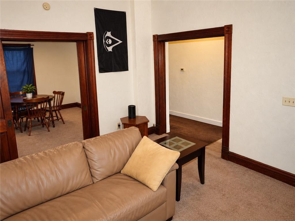 211 Ming Street Property Photo 6