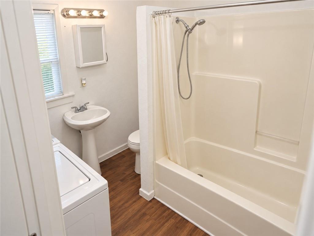 211 Ming Street Property Photo 13