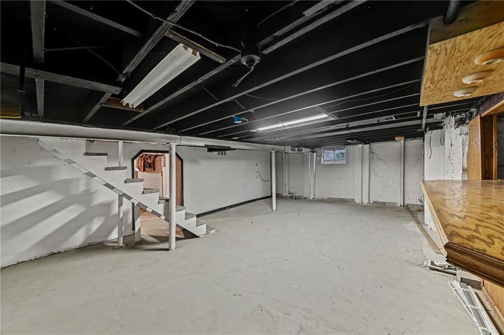 7135 Main Street Property Photo 12