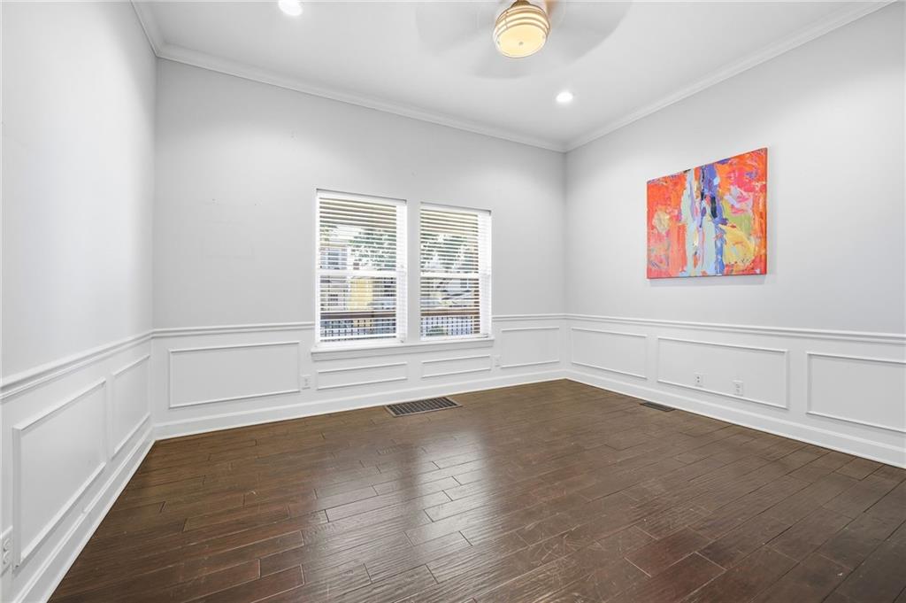 430 N Thompson Street Property Photo 8