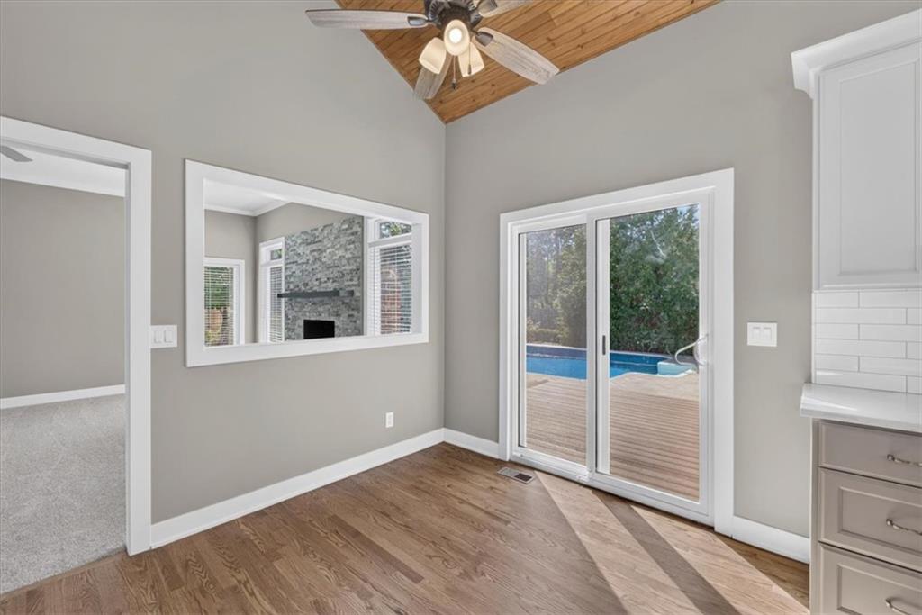 12100 Cherokee Street Property Photo 20