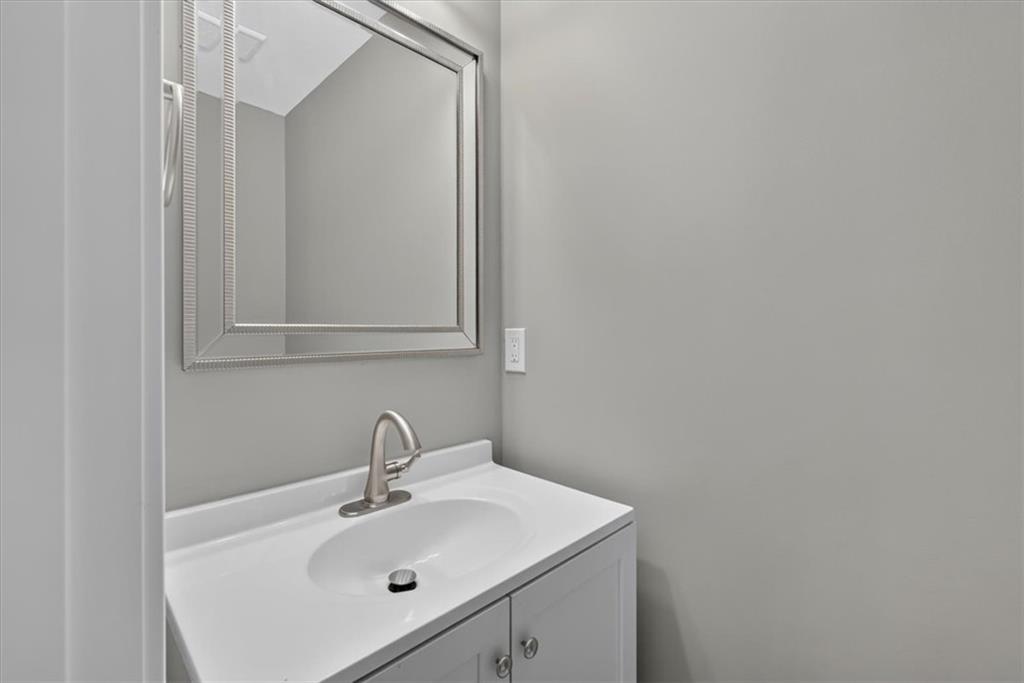 12100 Cherokee Street Property Photo 29