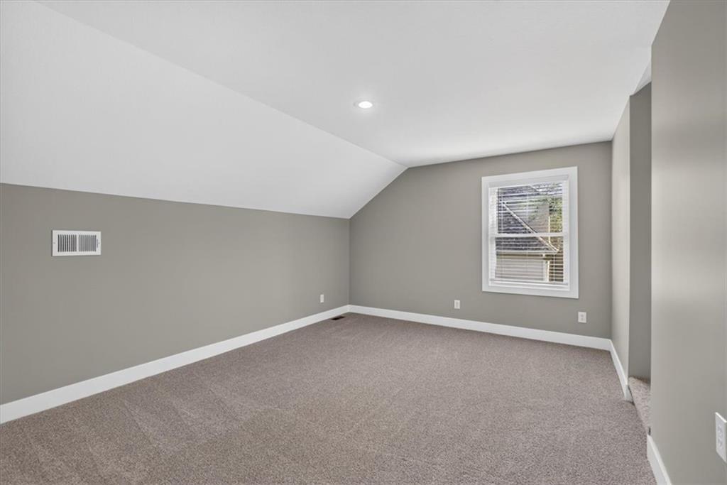 12100 Cherokee Street Property Photo 52