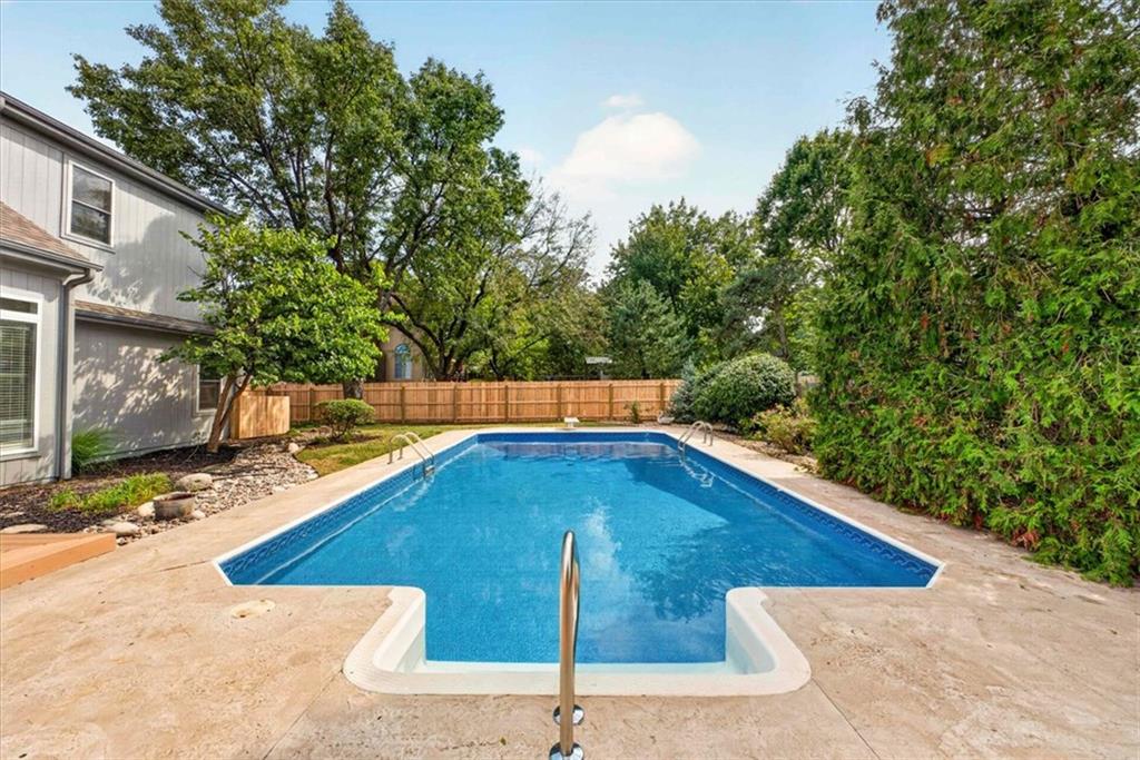 12100 Cherokee Street Property Photo 67