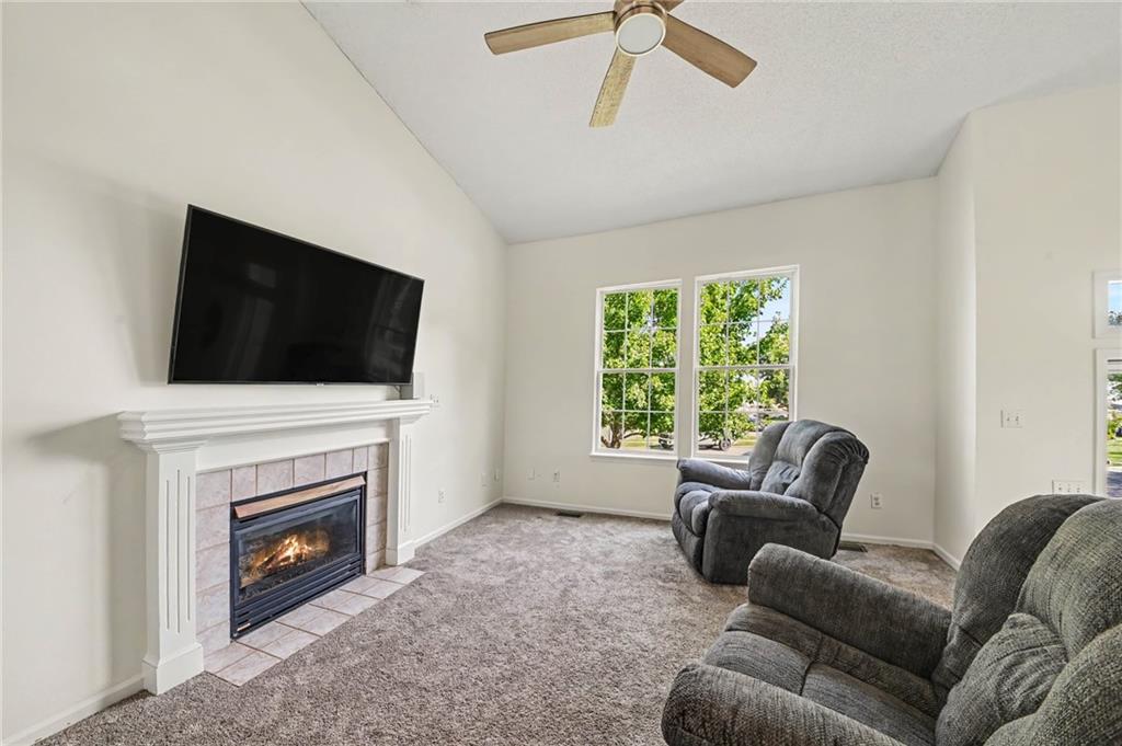 11010 N Booth Avenue Property Photo 5