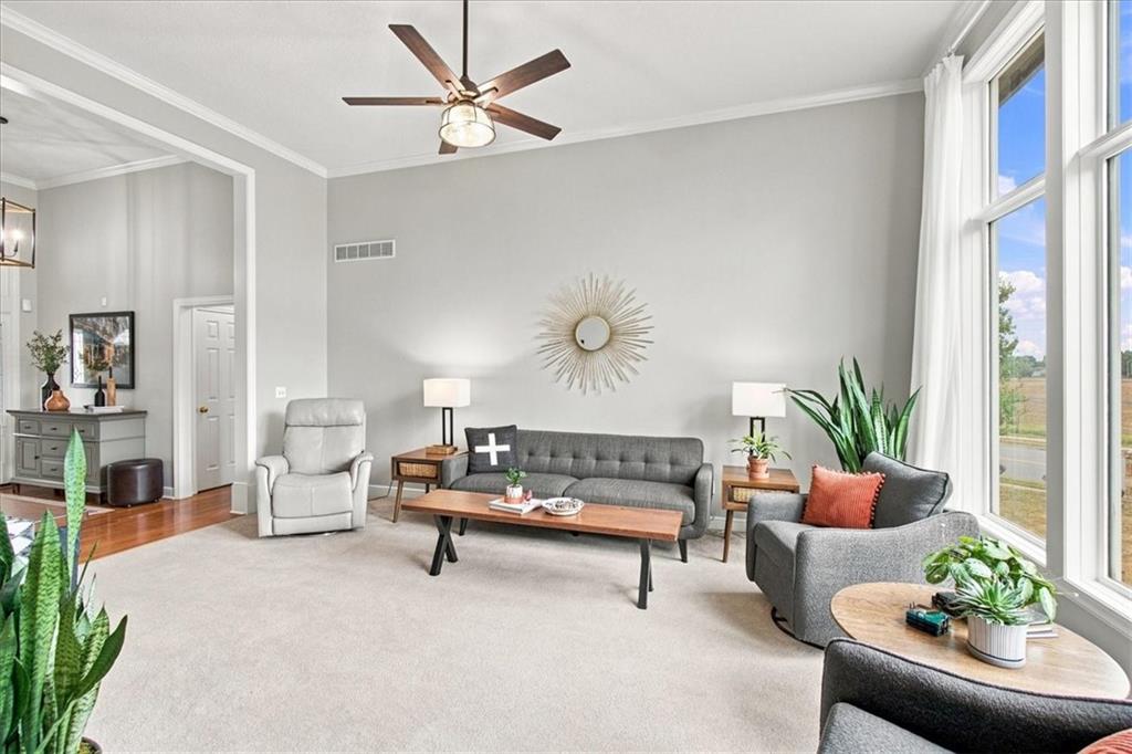 509 Peach Tree Circle Property Photo 4