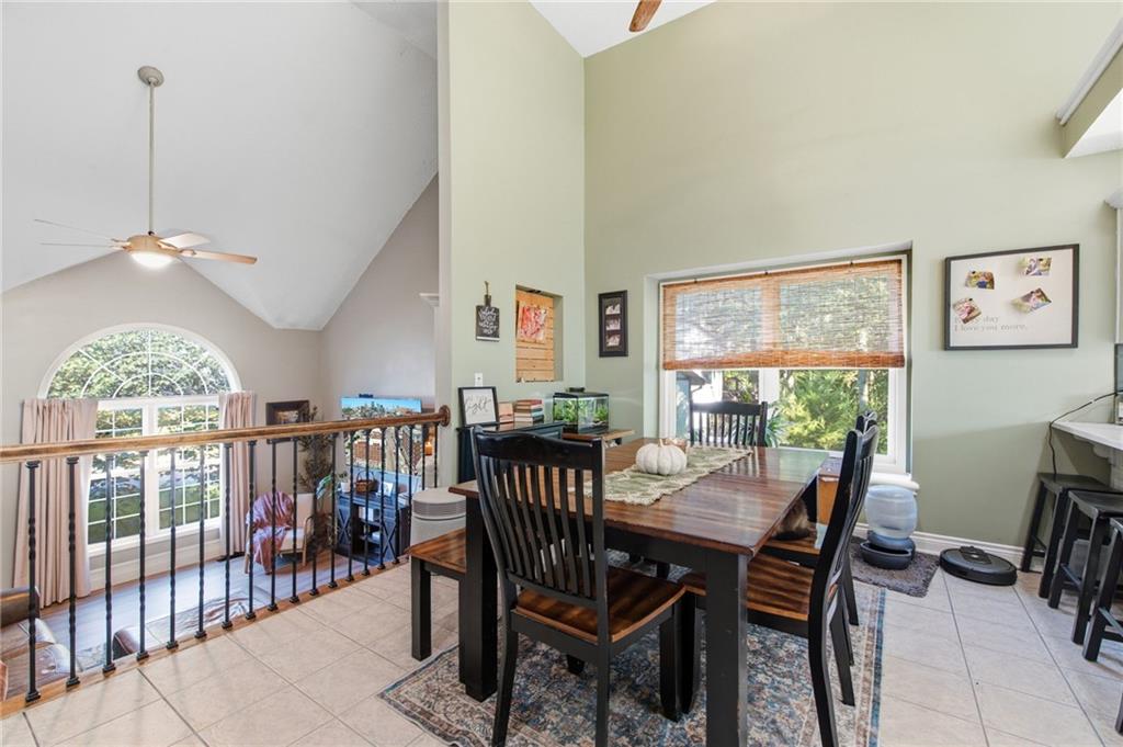 18207 Rollins Drive Property Photo 11