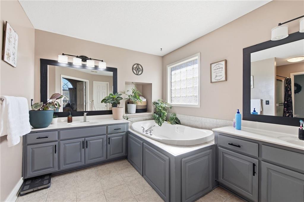 18207 Rollins Drive Property Photo 20