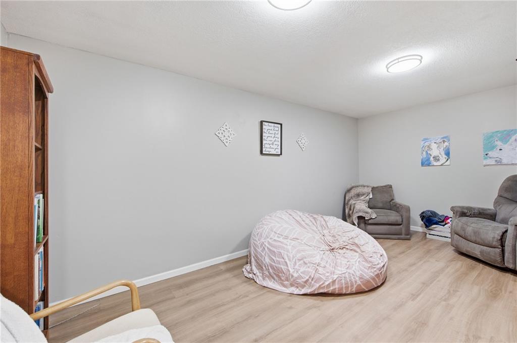 18207 Rollins Drive Property Photo 29